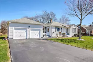 419 George Waterman Rd, Johnston, RI 02919 - Photo 2
