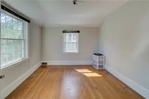 70 Sargent Ave, Providence, RI 02906 - Photo 26