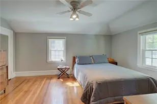 70 Sargent Ave, Providence, RI 02906 - Photo 20