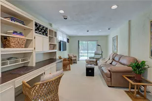 70 Sargent Ave, Providence, RI 02906 - Photo 8