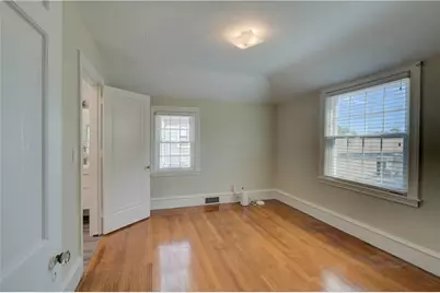 70 Sargent Avenue, Providence, RI 02906 - Photo 24