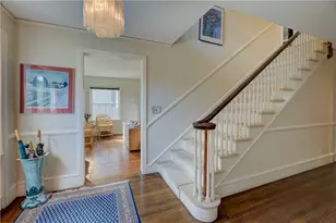70 Sargent Ave, Providence, RI 02906 - Photo 4