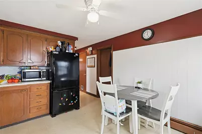 299 Woodward Avenue, East Providence, RI 02914 - Photo 8