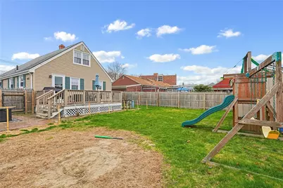 299 Woodward Avenue, East Providence, RI 02914 - Photo 40