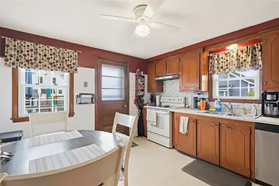 299 Woodward Avenue, East Providence, RI 02914 - Photo 4