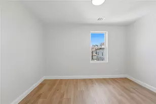 37 Webb St, Pawtucket, RI 02860 - Photo 44