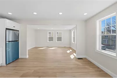 37 Webb Street, Pawtucket, RI 02860 - Photo 14