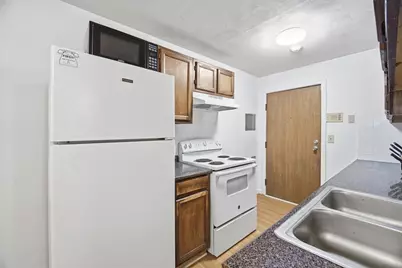 420 Woodward Road #5, North Providence, RI 02904 - Photo 2