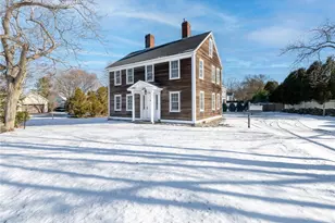1382 Hope St, Bristol, RI 02809 - Photo 2