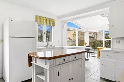 19 Opechee Drive, Bristol, RI 02809 - Photo 8