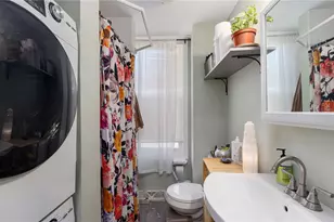 90 Pleasant St, Providence, RI 02906 - Photo 28