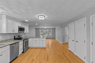 84 Phillip Ave, Cumberland, RI 02864 - Photo 8