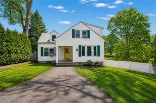84 Phillip Ave, Cumberland, RI 02864 - Photo 1