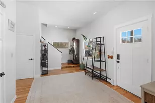 11 Heights Ave, Warwick, RI 02889 - Photo 4