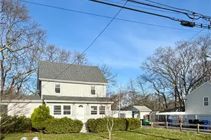 131 Canfield Ave, Warwick, RI 02889 - Photo 2