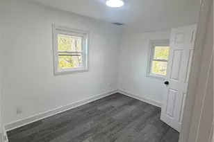 131 Canfield Ave, Warwick, RI 02889 - Photo 18