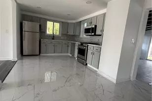 131 Canfield Ave, Warwick, RI 02889 - Photo 6