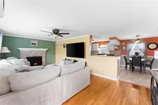 15 Green St, Cumberland, RI 02864 - Photo 4