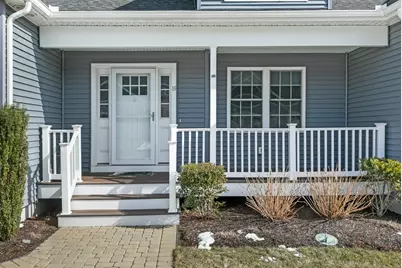 16 Bailey Brook Court, Middletown, RI 02842 - Photo 2