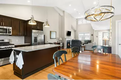 16 Bailey Brook Court, Middletown, RI 02842 - Photo 18