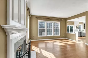 105 Castle Rocks Rd, Warwick, RI 02886 - Photo 12
