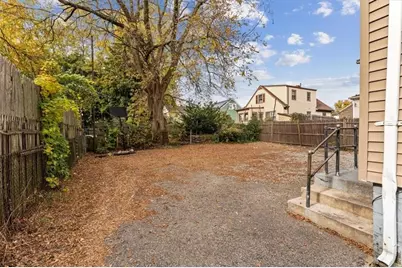 144 Camden Avenue, Providence, RI 02908 - Photo 16