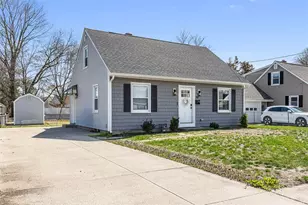 79 Archer St, Pawtucket, RI 02861 - Photo 2