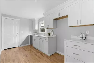 63 Indian Road, East Providence, RI 02915 - Photo 4