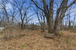 63 Indian Rd, East Providence, RI 02915 - Photo 20