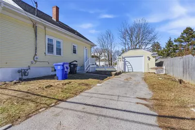 220 Vincent Avenue, East Providence, RI 02914 - Photo 22