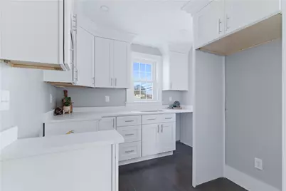 220 Vincent Avenue, East Providence, RI 02914 - Photo 4