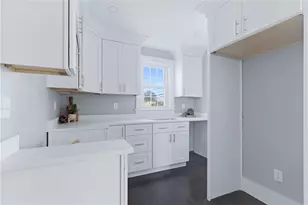 220 Vincent Ave, East Providence, RI 02914 - Photo 4