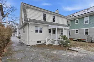 104 Woodbine St, Providence, RI 02906 - Photo 24