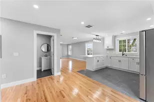 40 Allendale Ave, North Providence, RI 02911 - Photo 14