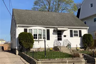 45 Perrin Ave, Pawtucket, RI 02861 - Photo 2