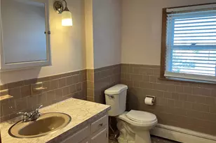 45 Perrin Ave, Pawtucket, RI 02861 - Photo 22