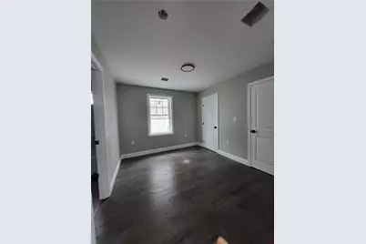 731 Potters Avenue, Providence, RI 02907 - Photo 6