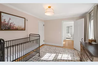 30 Thames Street, Newport, RI 02840 - Photo 32