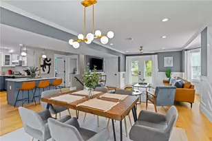 20 Summer St, Newport, RI 02840 - Photo 32