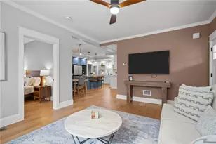 20 Summer St, Newport, RI 02840 - Photo 14