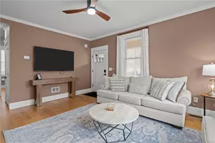 20 Summer St, Newport, RI 02840 - Photo 12