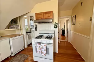 38 Georgia Ave, Providence, RI 02905 - Photo 18