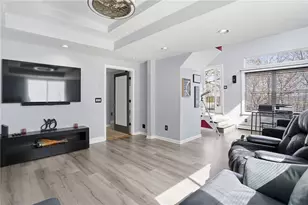 76 Myra St, Providence, RI 02909 - Photo 18