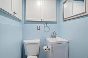 76 Myra St, Providence, RI 02909 - Photo 30