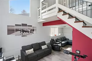76 Myra St, Providence, RI 02909 - Photo 12