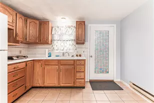 72 Janet Ct, Warwick, RI 02886 - Photo 26