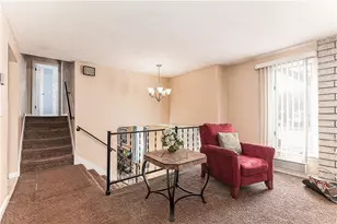 72 Janet Ct, Warwick, RI 02886 - Photo 18