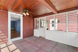 18 Huntington Dr, East Providence, RI 02916 - Photo 40