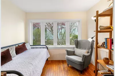 233 Terrace Avenue, East Providence, RI 02915 - Photo 14
