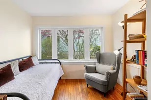233 Terrace Ave, East Providence, RI 02915 - Photo 14